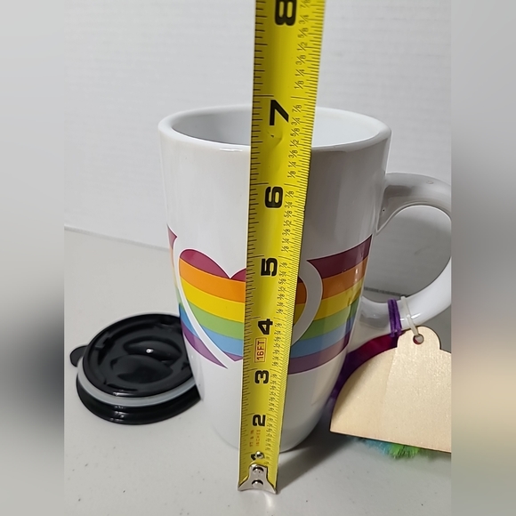 Rainbow Heart Ceramic Tumbler Travel Mug With Lid and Rainbow Pompom - Picture 7 of 8